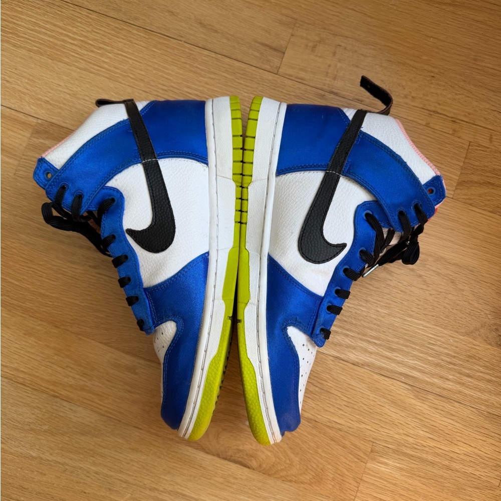 DUNK HIGH MNS WMNS
"BLUE SATIN" - Picture 4 of 9
